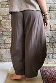 Lagen 7/8 Barrel Pant Chocolate